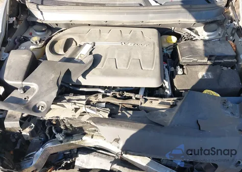 2016 Jeep Cherokee Latitude z USA, uszkodzony, nr VIN 1C4PJMCSXGW131086